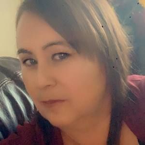 Meet your Posher, Chela